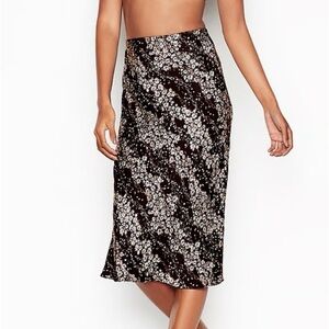 Victoria's Secret Floral Midi Satin Slip Skirt, size Medium